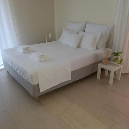 Ναrika Hotel Kamena Vourla Buitenkant foto