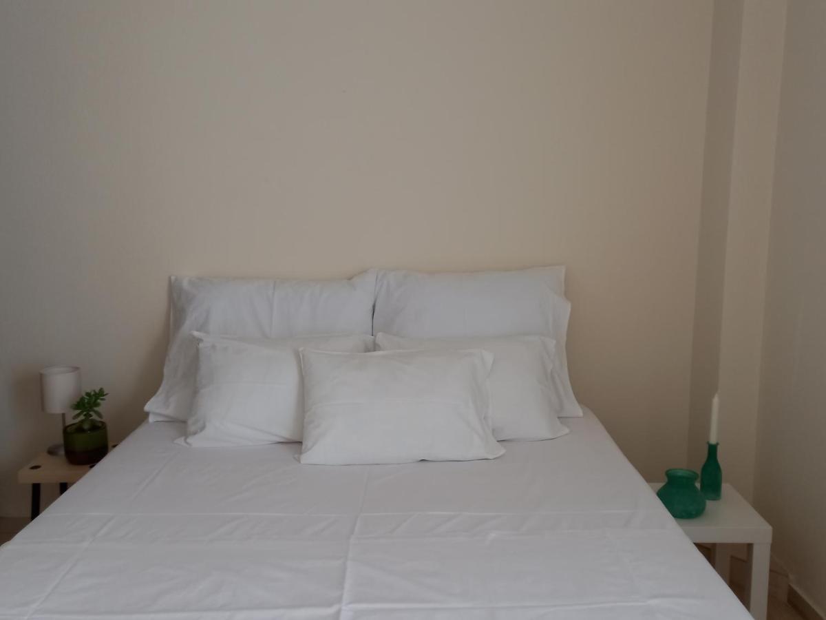 Ναrika Hotel Kamena Vourla Buitenkant foto