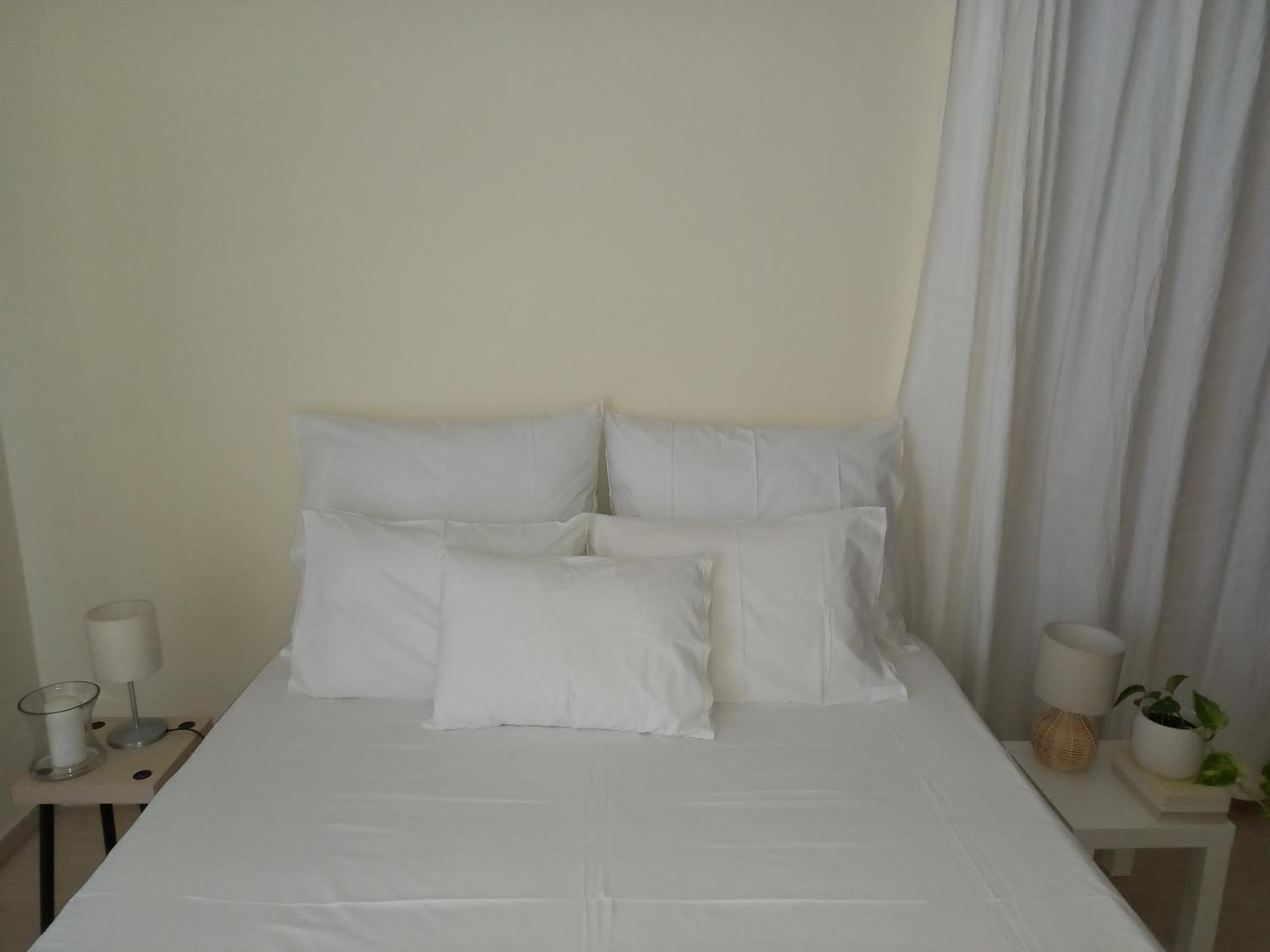 Ναrika Hotel Kamena Vourla Buitenkant foto