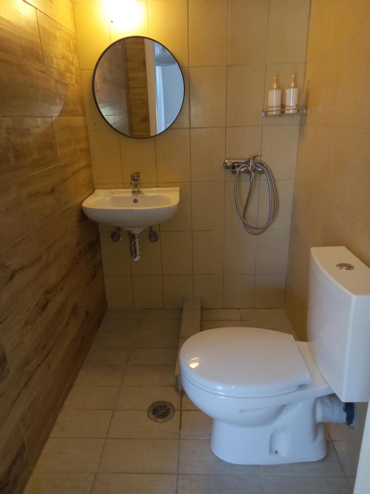 Ναrika Hotel Kamena Vourla Buitenkant foto