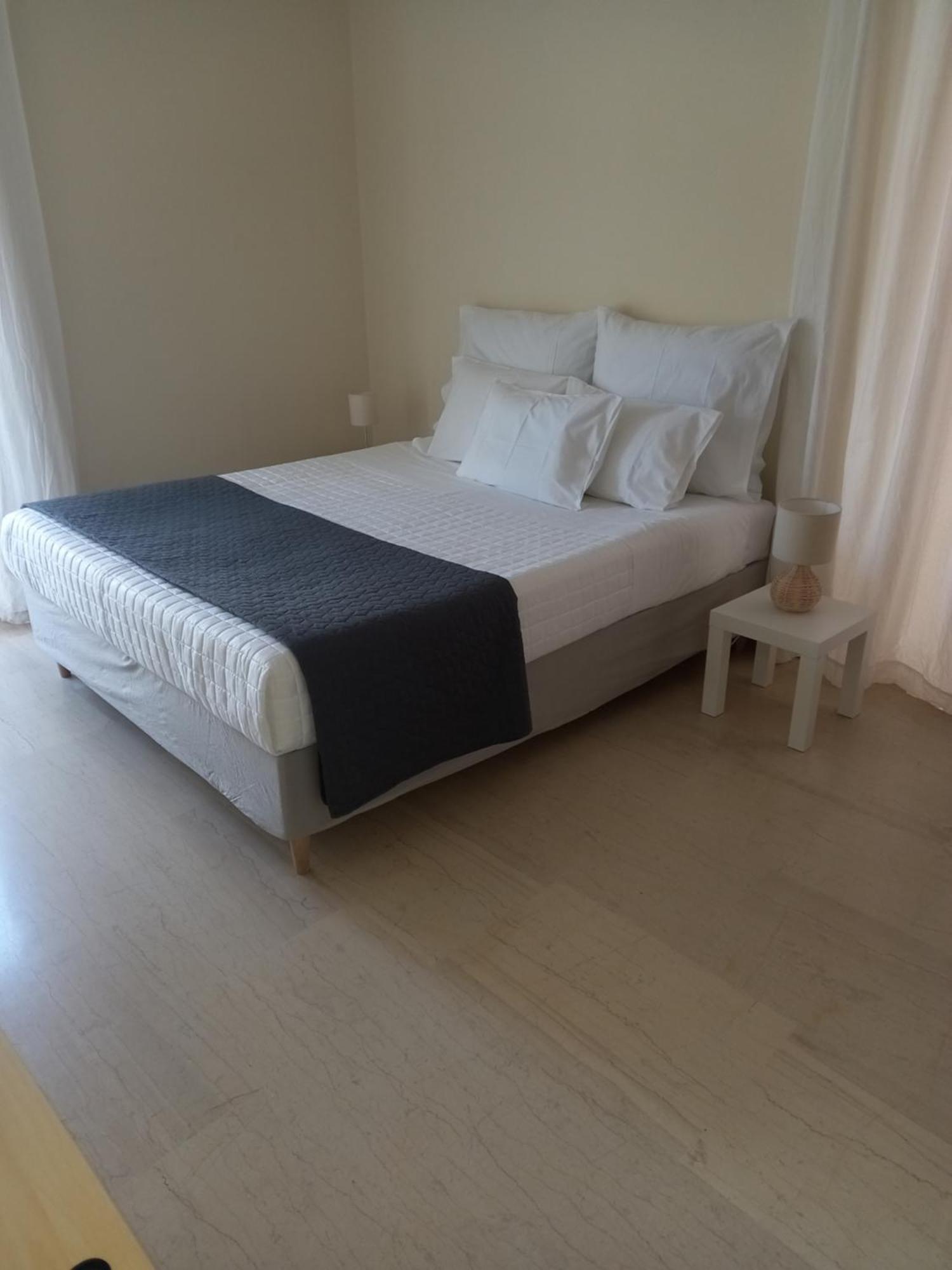 Ναrika Hotel Kamena Vourla Buitenkant foto